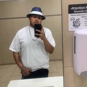 Meet your Posher, Alejandro